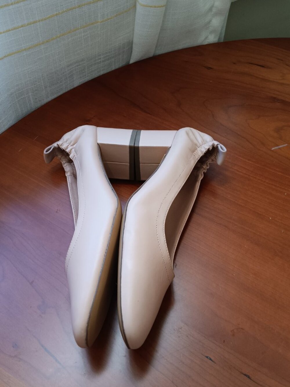 NWT Everlane The Day Heel Light Taupe Size 10 - Picture 5 of 9
